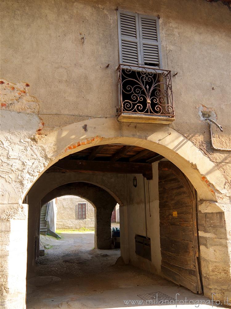Castiglione Olona (Varese, Italy) - Vault and balcony
